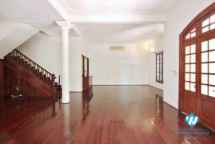 A beautiful secluded villa for rent in Tay Ho with swimming pool and garden