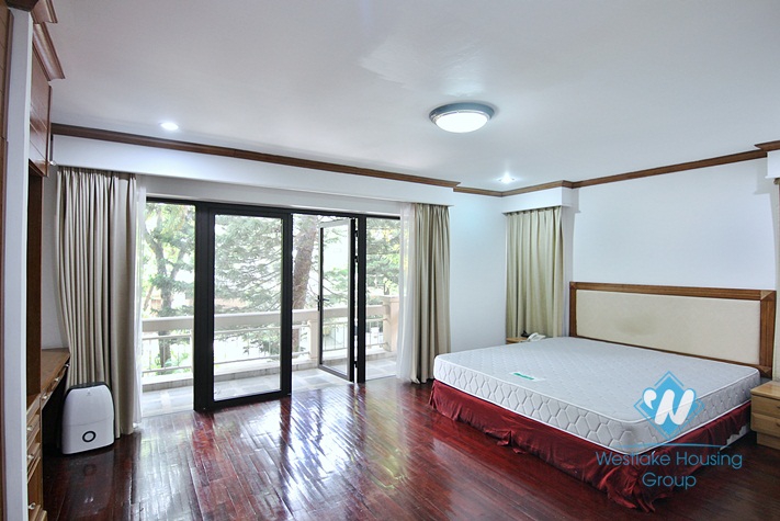 Luxury villa for rent in Westlake area, Hanoi