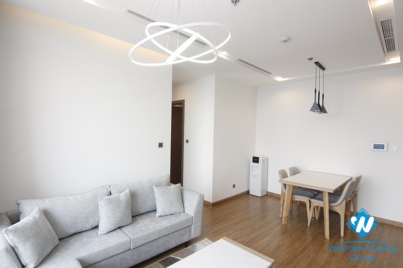 Modern 2-bedroom apartment with beautiful view in Vinhomes Metropolis