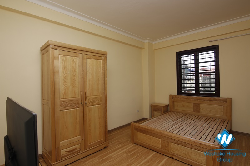 Spacious 3-bedroom house with a nice court yard for rent in Ba Dinh