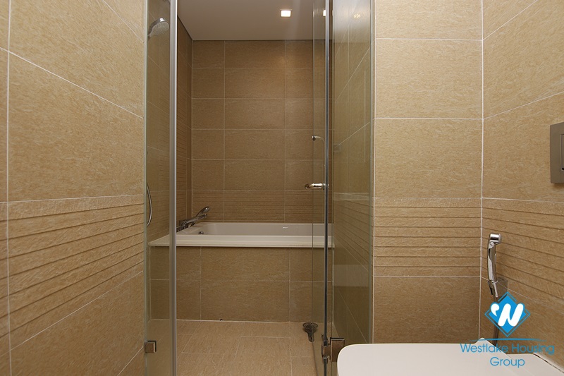 Modern 2-bedroom apartment with beautiful view in Vinhomes Metropolis