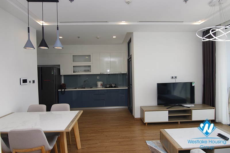 Modern 2-bedroom apartment with beautiful view in Vinhomes Metropolis