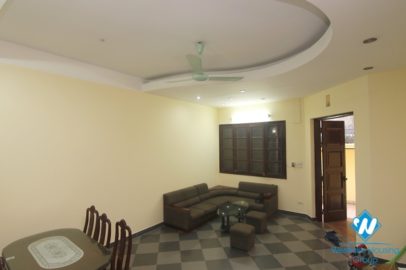 Spacious 3-bedroom house with a nice court yard for rent in Ba Dinh