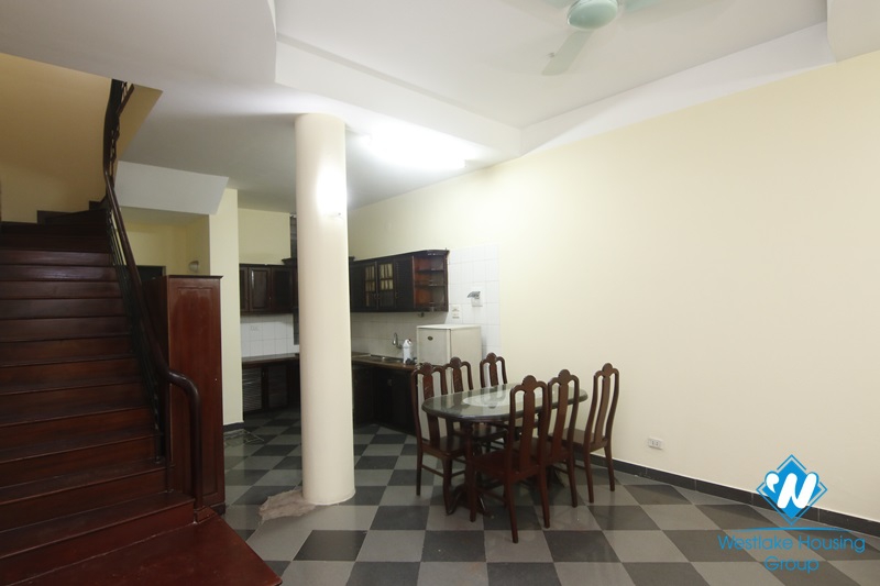 Spacious 3-bedroom house with a nice court yard for rent in Ba Dinh