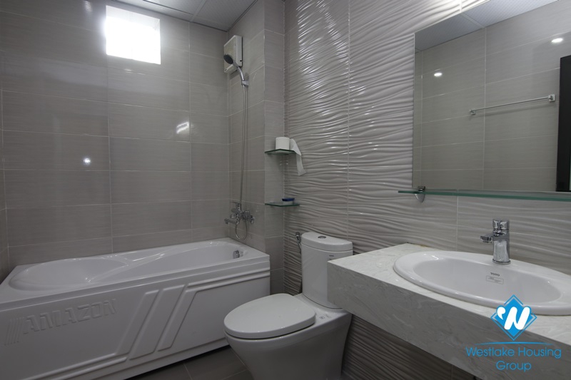 Bright studio apartment with a balcony on Nui Truc, Ba Dinh