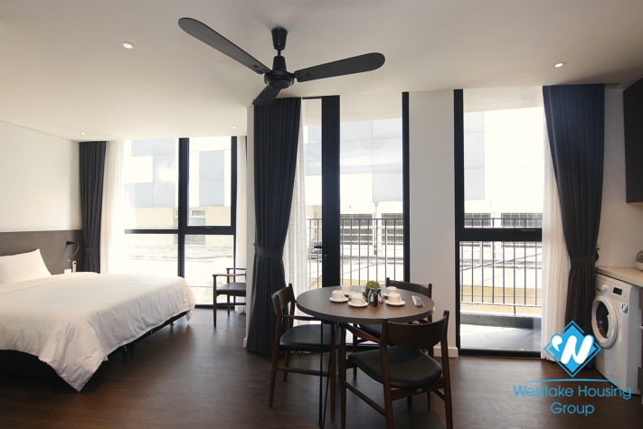   A Nice 1 bedroom studio in soughtly with lovely balcony for rent in Ba Đình