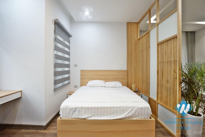 Lovely studio apartment with a balcony on Linh Lang str