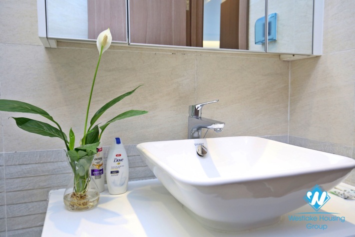 A well-decorated apartment for rent in Vinhome Metropolis, Lieu Giai, Ba Dinh