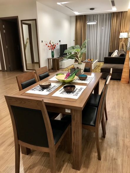 Elegant and modern 3-bedroom apartment in Vinhomes Metropolis