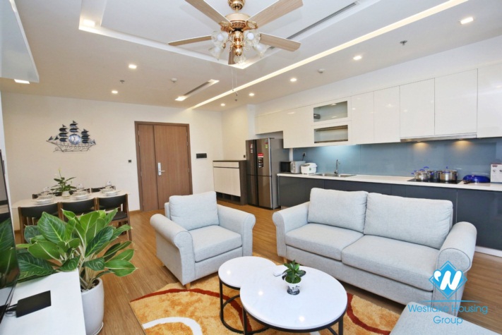 A well-decorated apartment for rent in Vinhome Metropolis, Lieu Giai, Ba Dinh