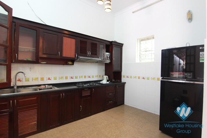 A nice house with courtyard for rent in Nghi Tam st, Tay Ho District