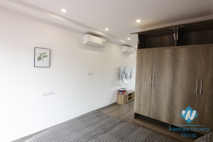 A nice studio with huge balcony for rent in Linh Lang, Ba Dinh