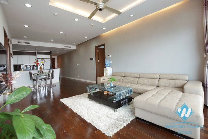 A charming apartment for rent in Lancaster buiding, Giang Vo, Ba Dinh