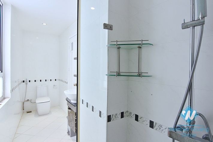 Serviced apartment with huge balcony for rent in Xuan Dieu, Tay Ho