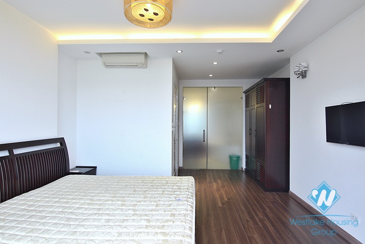 Serviced apartment with huge balcony for rent in Xuan Dieu, Tay Ho