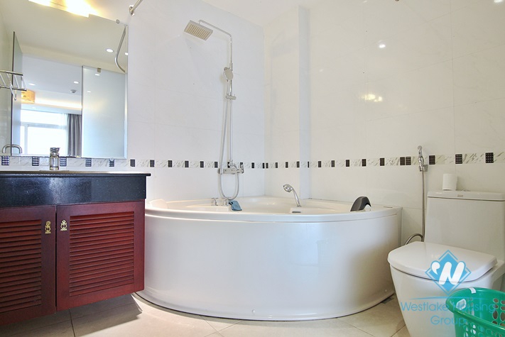 Serviced apartment with huge balcony for rent in Xuan Dieu, Tay Ho