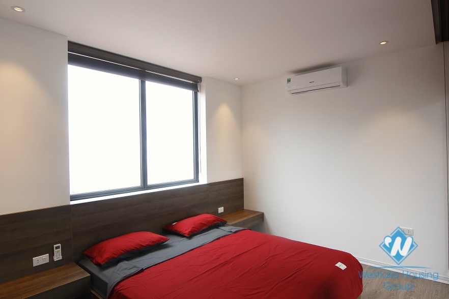 An appealing 1 bedroom apartment for rent on Hoang Hoa Tham street