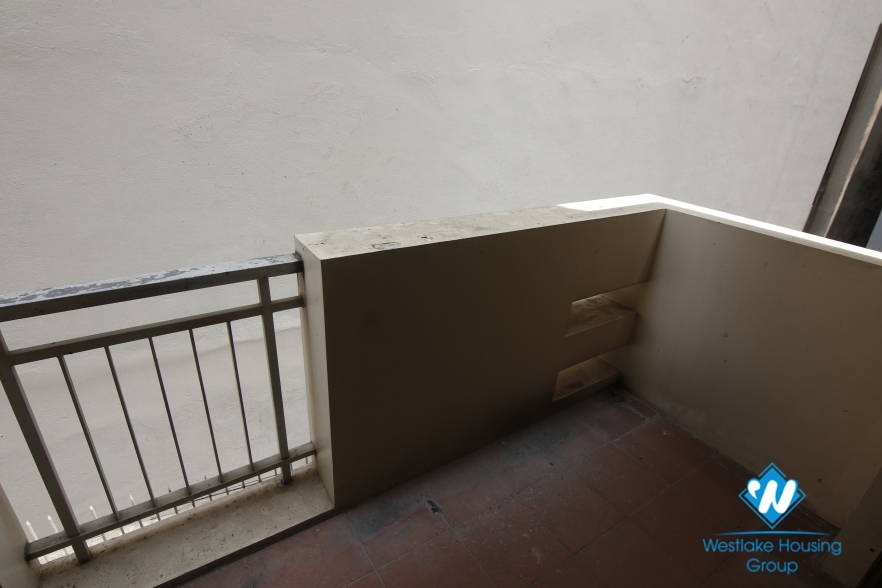 A cozy house with good lighting for rent on Dao Tan street