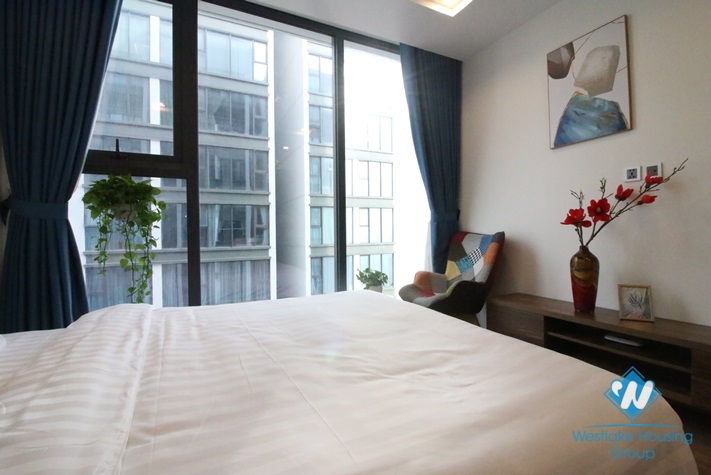 A well-designed apartment for rent in Vinhome Metropolis, Ba Dinh