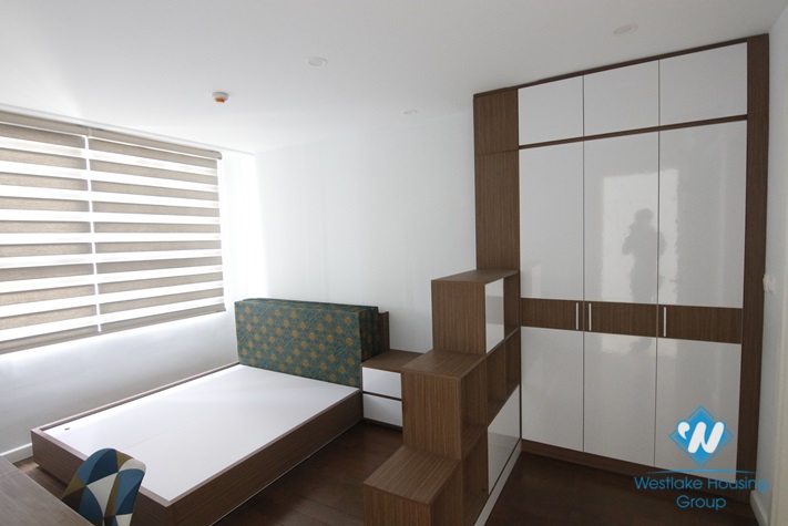 Beautiful 3 bedrooms in D'Capital building, Tran Duy Hung st for rent 