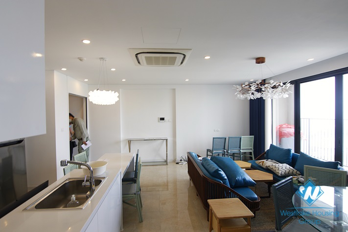 Modern 03 bedrooms apartment for rent in D'Capital Tran Duy Hung, Cau Giay District 