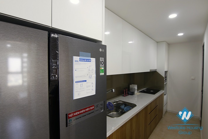 New 02 bedrooms apartment in D'Capital Tran Duy Hung st, Cau Giay District 