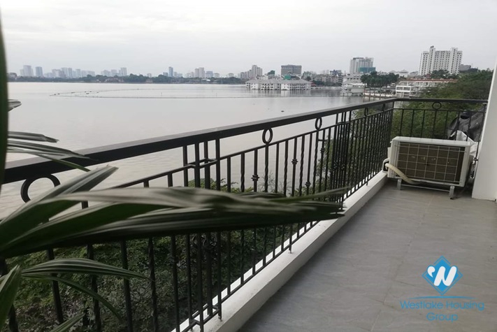 Lake view serviced apartment for rent in Yen Phu village, Tay Ho