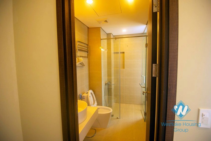 A 1 bedroom apartment with huge balcony and lake view in Nhat chieu, Tay ho