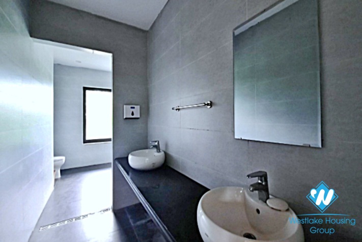 Luxury nice furnished garden house to lease in Tay Ho An Duong