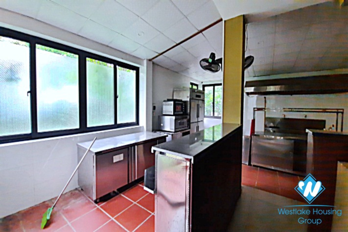  Luxury nice furnished garden house to lease in Tay Ho An Duong