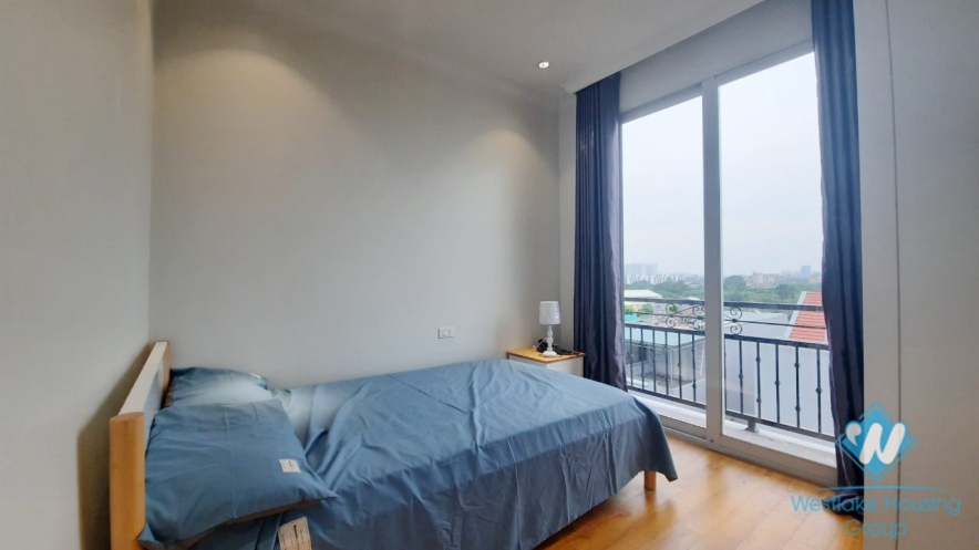 Three-bedroom apartment with view to French international school