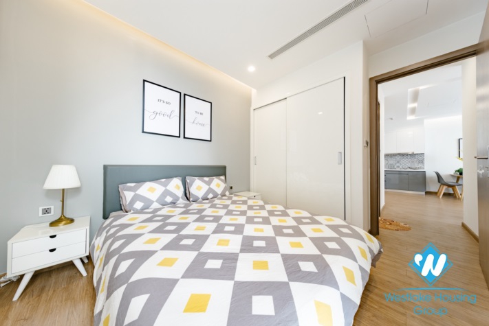 A stylish 2 bedroom apartment for rent in Vinhomes Metropolis