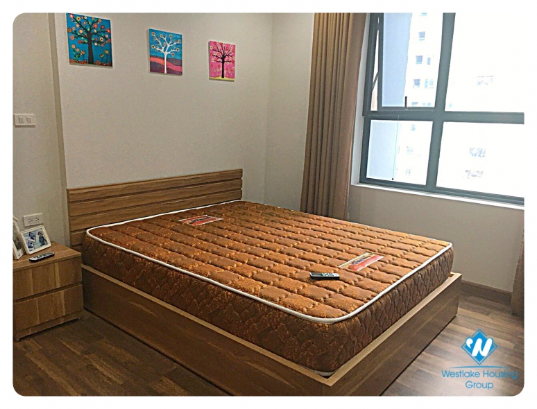 Cheap 3-bedroom apartment in Goldmark City