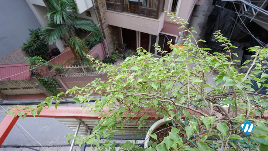 Modern studio apartment on Dao Tan Str