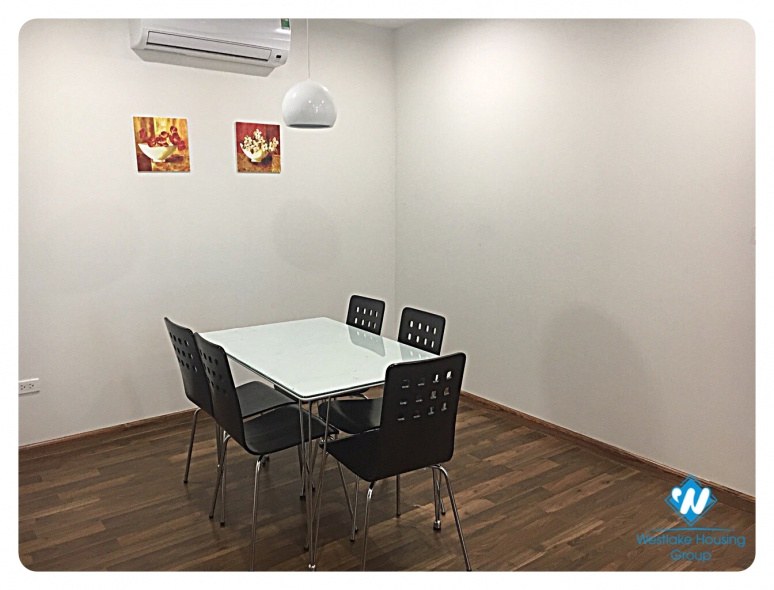 Cheap 3-bedroom apartment in Goldmark City