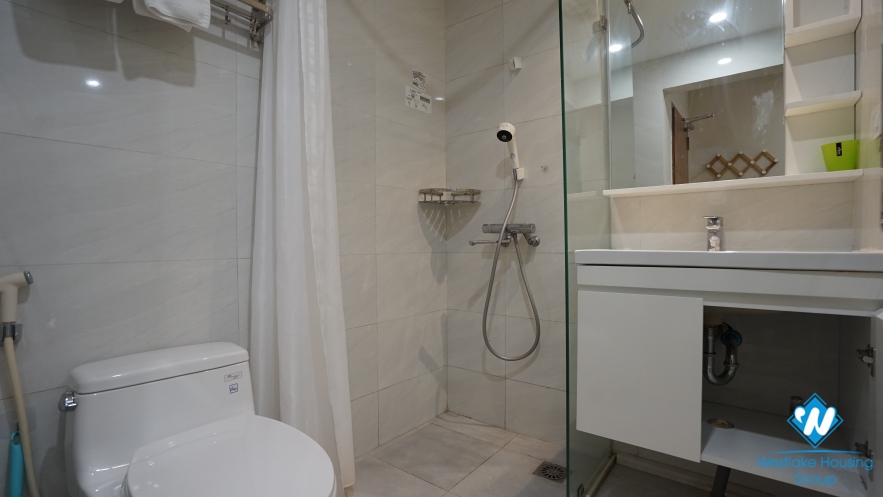 Modern studio apartment on Dao Tan Str