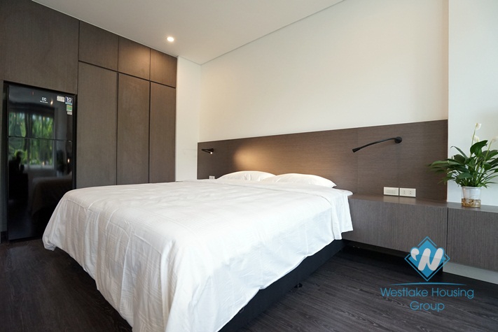 A modern studio for rent in Truc Bach, Ba Dinh, Ha Noi