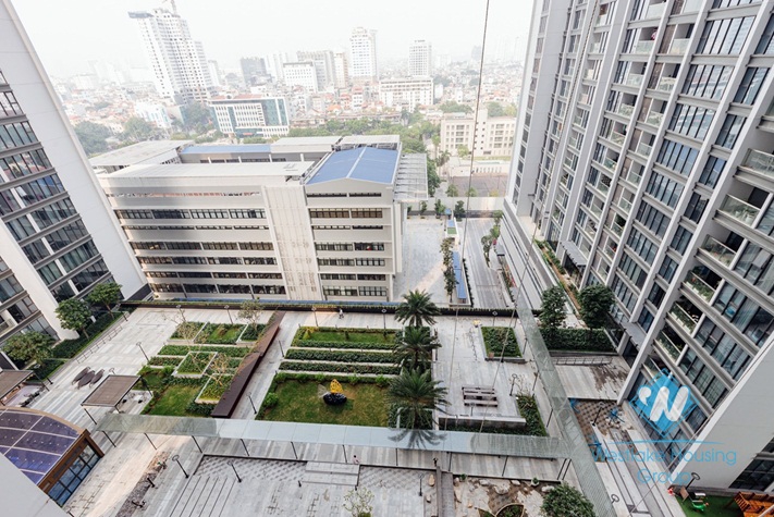 Brand new and cozy 2 bedroom apartment for rent in Metropolis, Ba dinh