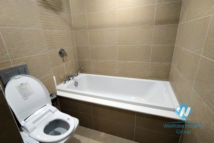 Nice and new 1 bedroom apartment for rent in Metropolis, Ba dinh, Ha noi