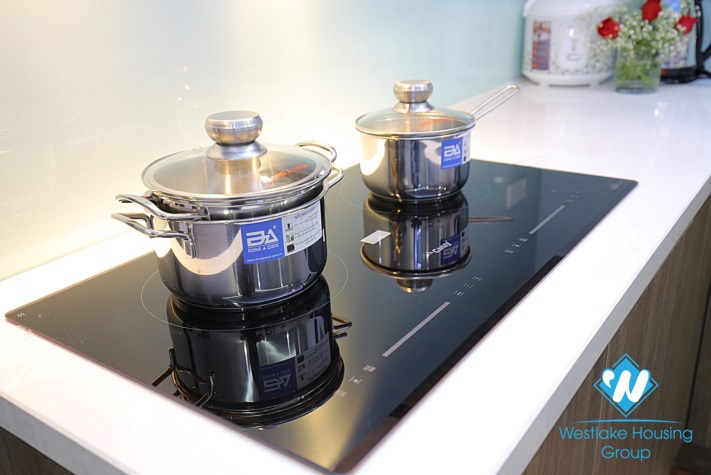 A Brand- New Affordable 01 bedroom Apartment with Charming balcony for rent in Dao Tan