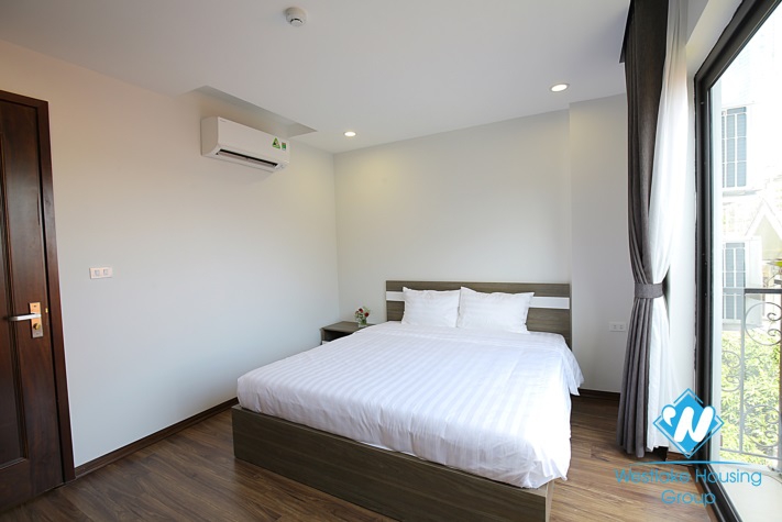 A Brand- New Affordable 01 bedroom Apartment with Charming balcony for rent in Dao Tan