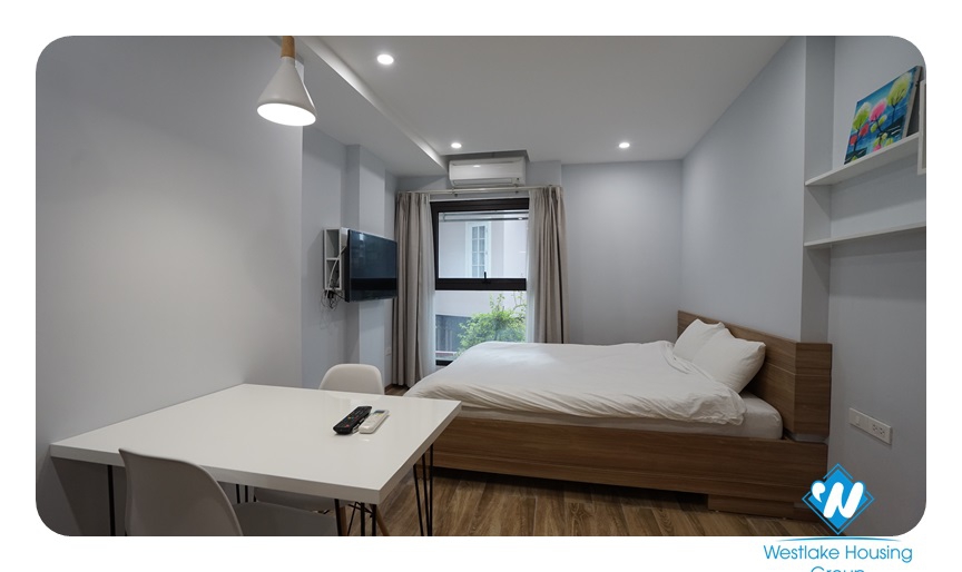 Lovely studio apartment on Dao Tan Str