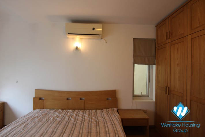 Lovely apartment for rent on the 3rd floor in Xuan Dieu, Ha Noi
