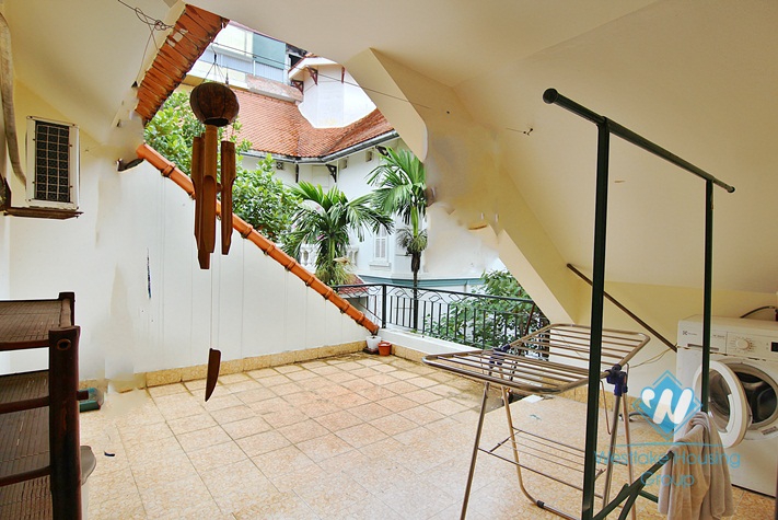 An afforable 3 bedroom house for rent in Xuan dieu, Tay ho, Ha noi