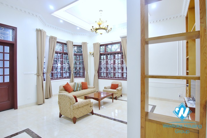 Unfurnished house is available for rent in Tay Ho, Hanoi