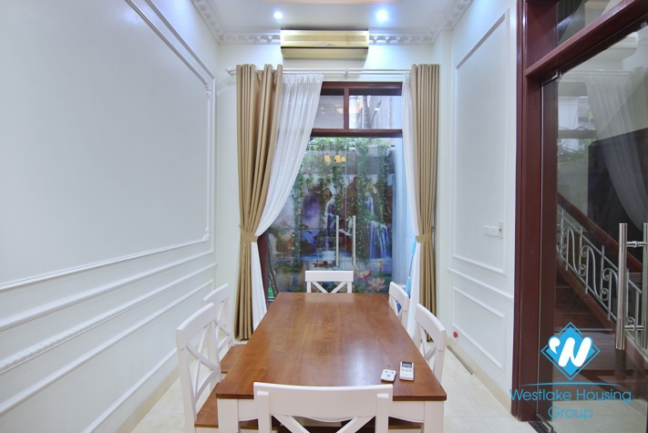 Unfurnished house is available for rent in Tay Ho, Hanoi