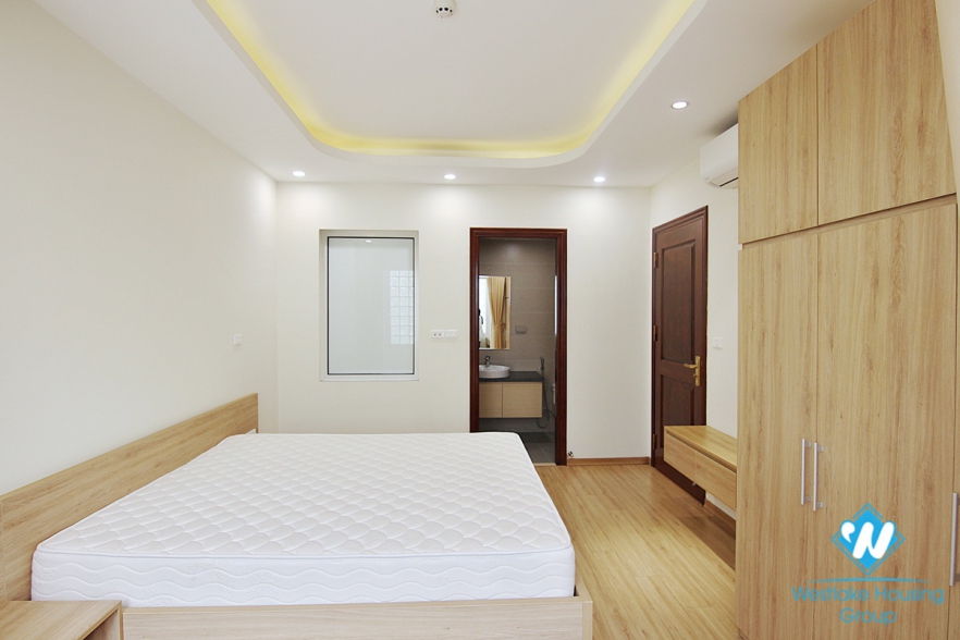 Gorgeous lake view apartment for rent on Quang An street, Tay Ho