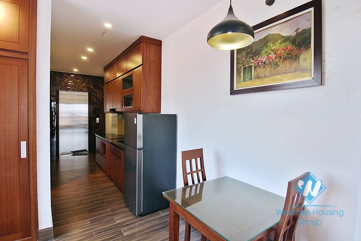 Newly and bright studio for rent in Trinh cong son, Tay ho, Ha noi