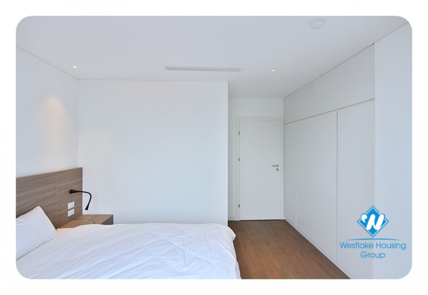 Absolutely stunning 2-bedroom apartment on To Ngoc Van Str