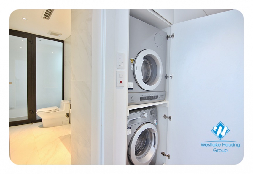 Absolutely stunning 2-bedroom apartment on To Ngoc Van Str